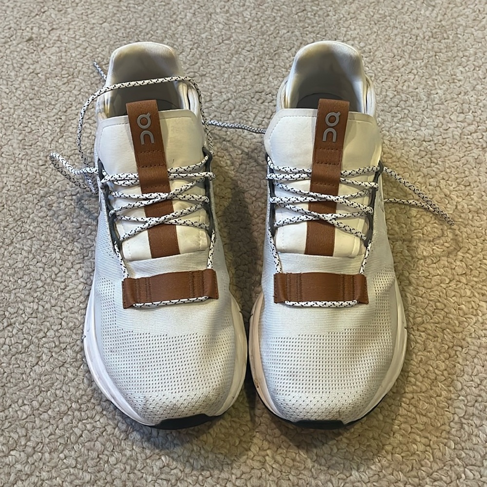 Cloud Nova Sneakers
